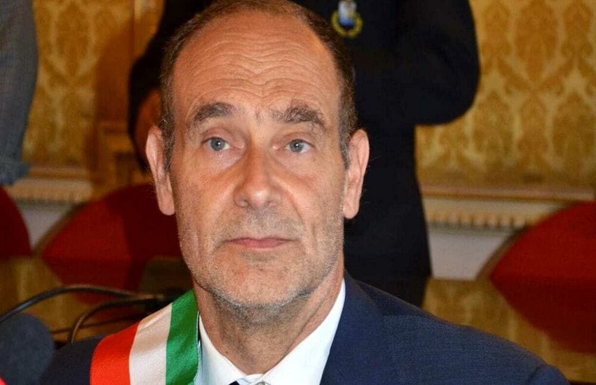 Acireale, sindaco Stefano Alì positivo al Covid dopo tampone effettuato al Pala Tupparello
