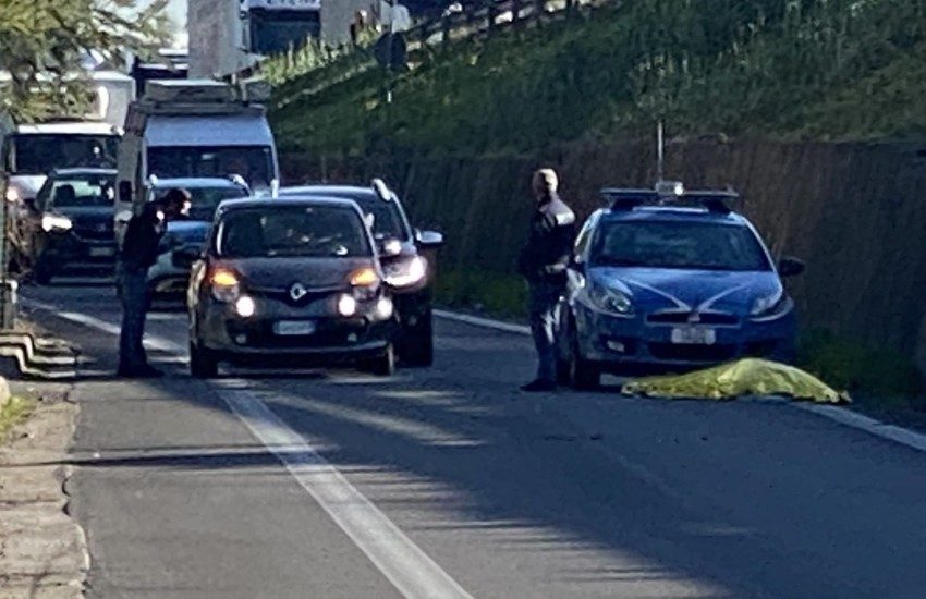 Tragedia della strada a Latina per un sorpasso azzardato