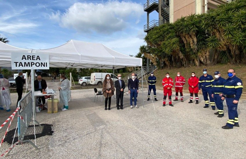 Inaugurato questa mattina il drive in all’ospedale di Fondi