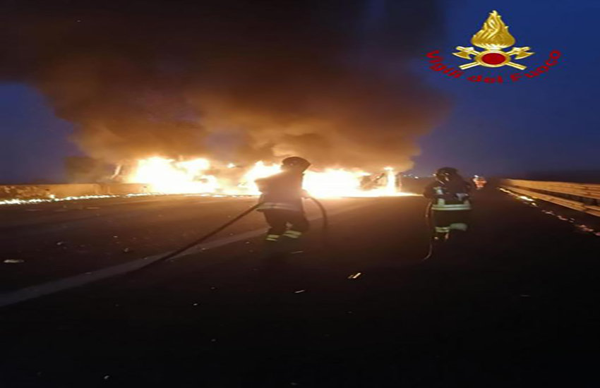 Incidente sull’A1, autocisterna in fiamme all’altezza di Lodi: feriti e traffico in tilt