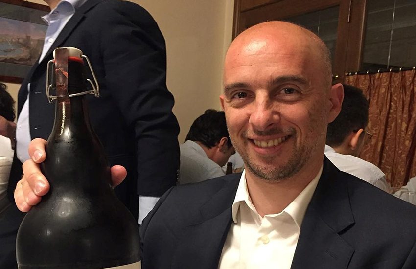 Onorevole nudo sulla neve, fa discutere la foto di Ciro Maschio di Fratelli d’Italia