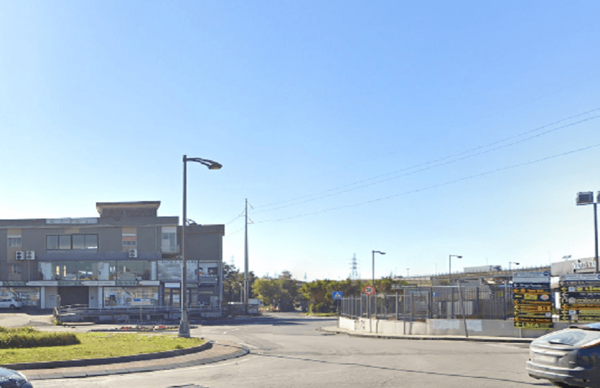 Misterbianco, scontro fra due autocarri in corso Carlo Marx: un ferito al San Marco