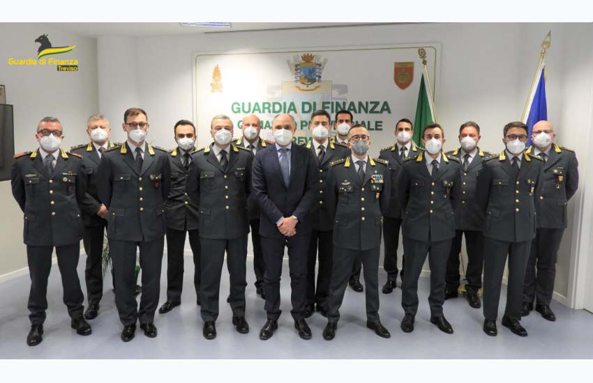 Il prefetto di Treviso visita il Comando provinciale della Guardia di Finanza