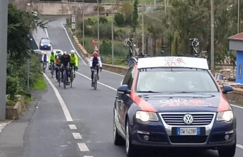 Ciclismo: allenamenti lungo le strade della provincia di Ragusa per Gsd Almo