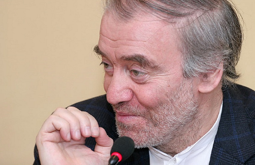 Ucraina, Sala: “Gergiev prenda posizione contro Putin o rinunci alla Scala”