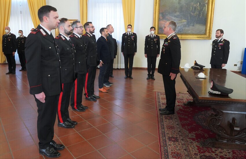 B0: premiati i carabinieri che si sono distinti per lodevole comportamento e particolare rendimento