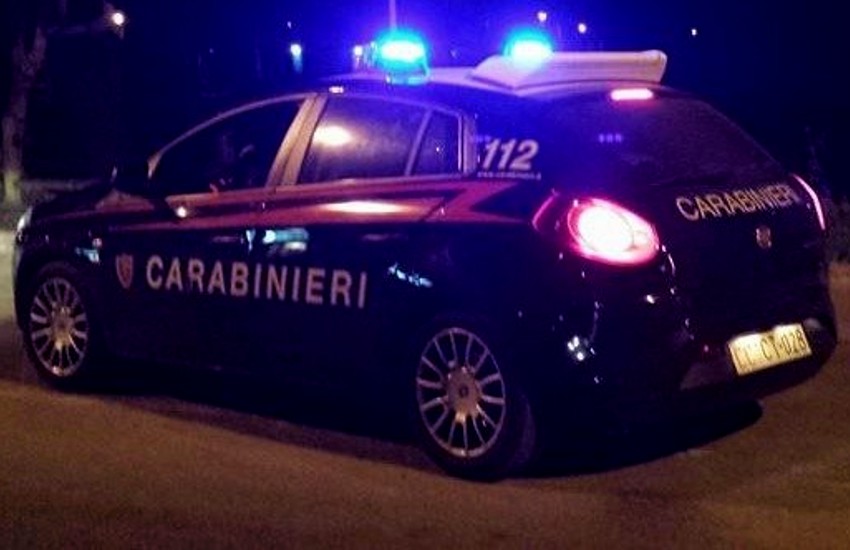 Tenta di rubare un auto a Latina: straniero arrestato dai carabinieri