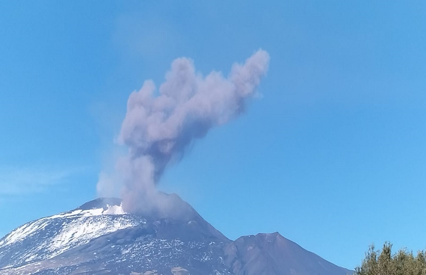 Etna, emissioni cenere e gas dal Cratere di Nord-Est: adesso tutto tace