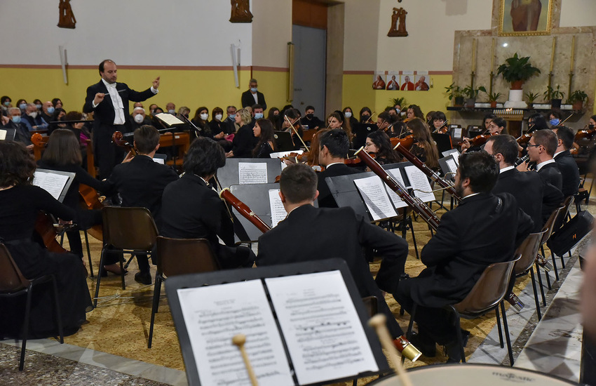Mysterium Festival: Stabat Mater con Orchestra giovanile Magna Grecia – Città di Taranto