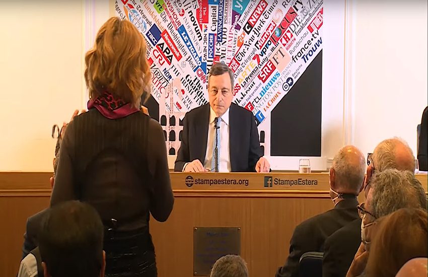 Draghi rivela: “Putin e Zelensky vogliono l’Italia garante dei negoziati” (VIDEO)