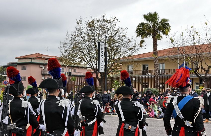 Quarantesimo anniversario morte Maresciallo Alfredo Agosta: scoperchiata targa in via Firenze e intitolata caserma Nesima