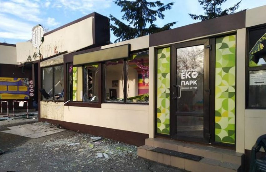 Bombardato lo zoo di Kharkiv: “10 anni per crearlo, uno per distruggerlo”