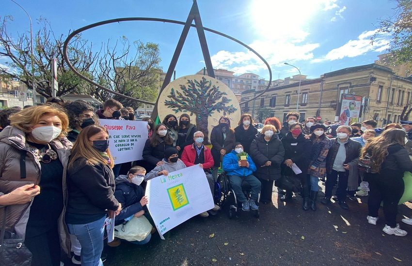Giornata nazionale della Memoria e dell’Impegno delle vittime delle mafie: corale partecipazione di istituzioni e studenti a Catania – GALLERY
