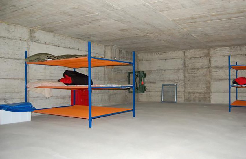 In Italia è bunker mania: “Oltre 200 chiamate in meno di una settimana”