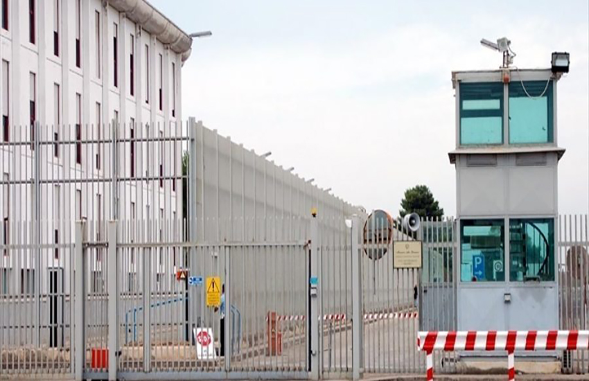 Taranto, pregiudicato ’non può stare in carcere’ secondo la Procura: rilasciato presso altra sede