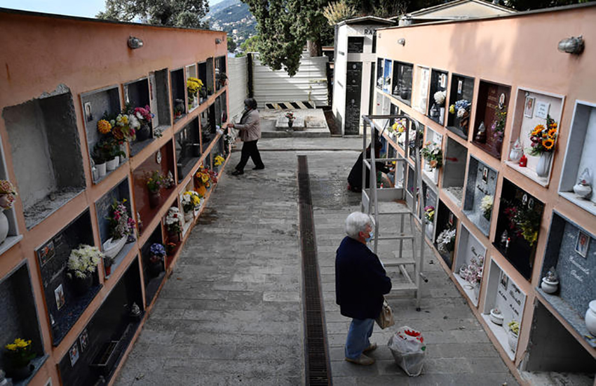Lucca, il dolore per la perdita un affare da sfruttare: 4 arresti