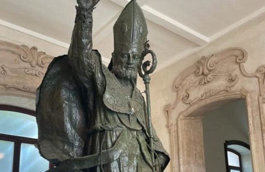 Statua di Sant’Oronzo, altra importante donazione. Ecco la cifra raggiunta