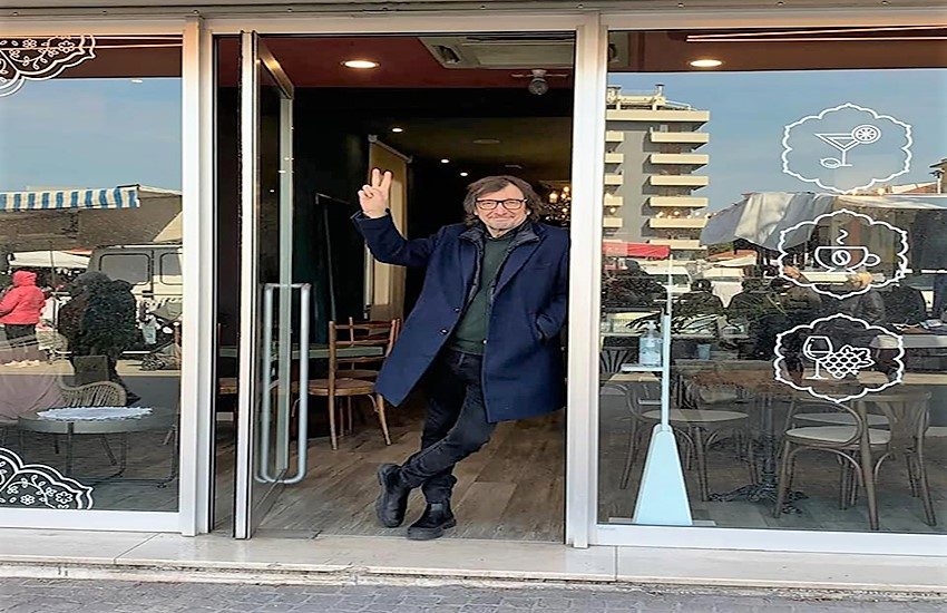 Claudio Cecchetto: compie 70 anni il re dei dj che vuole diventare sindaco (VIDEO)