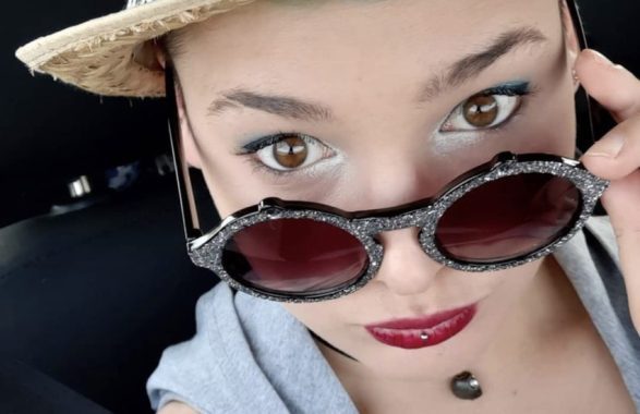 Ragazza scomparsa da un mese, le chat: 