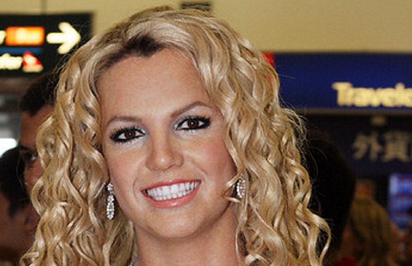 Britney Spears si mostra completamente nuda su Instagram, ecco le foto