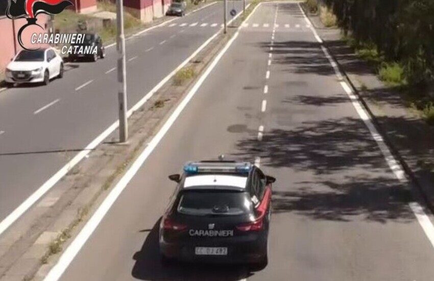 S.G. Galermo, arrestato pusher 20enne beccato a spacciare droga