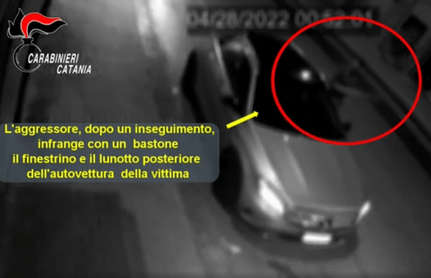 [Video] Caltagirone, gli spara col fucile per questioni sentimentali: 20enne fermato per tentato omicidio
