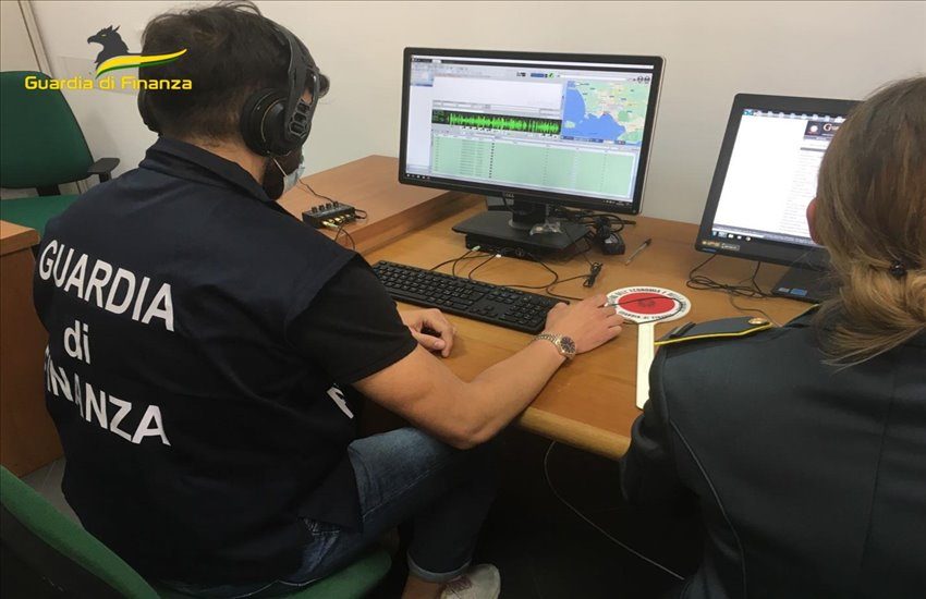 Traffico internazionale di droga sulla rotta Olanda-Spagna-Italia. Individuati due gruppi criminali, 11 persone in carcere