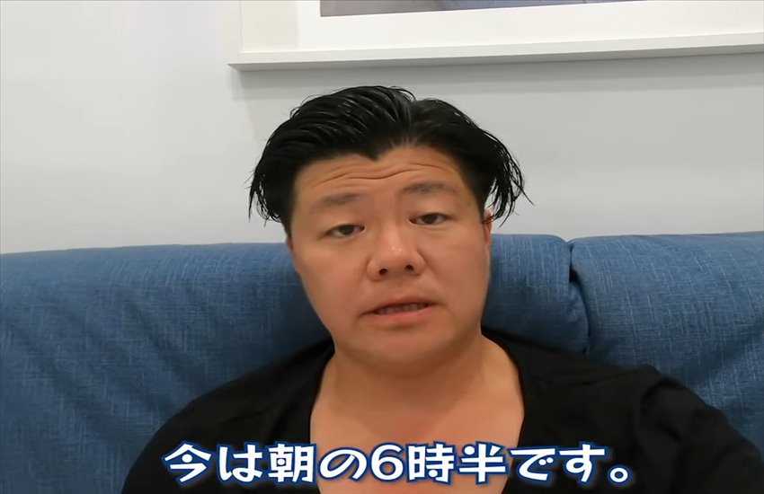 Lo youtuber giapponese DiCoprio derubato della telecamera allo stadio Maradona: “Aiutatemi a ritrovarla” (VIDEO)