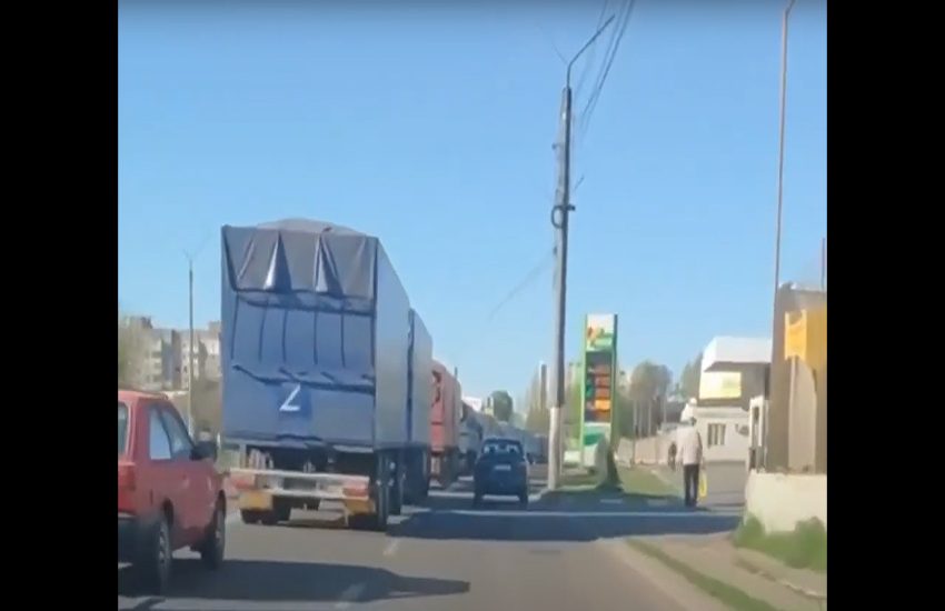 Putin terrorizza l’Ucraina rievocando l’Holodomor: i russi rubano il grano (VIDEO)