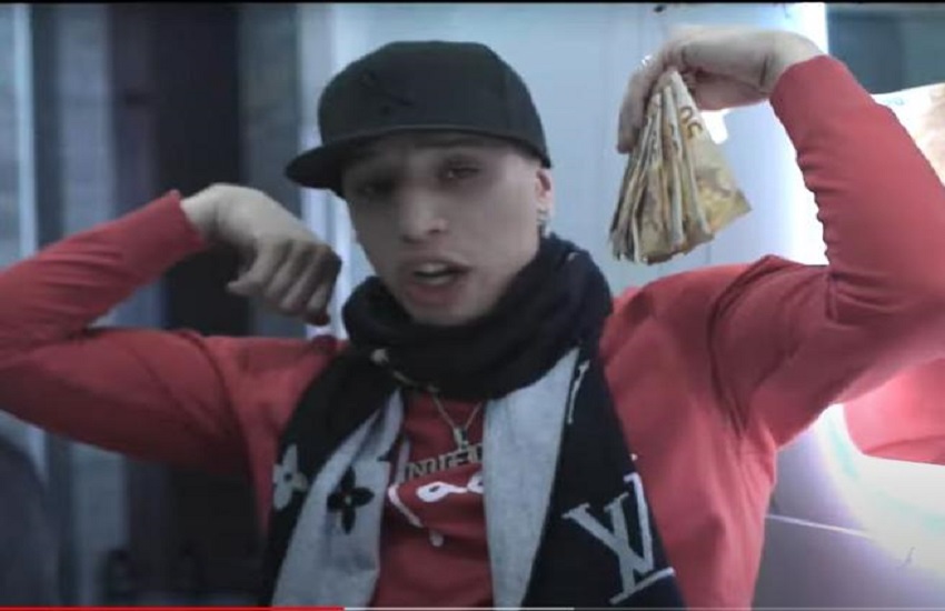Il rapper Nuflex beccato con oltre 300 grammi di cocaina dietro al materasso, arrestato