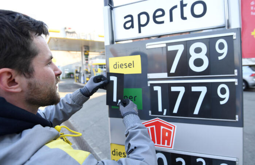 Caro benzina: approvato taglio delle accise
