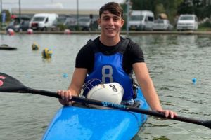 Tragico incidente a Napoli, muore 19enne campione europeo di canoa
