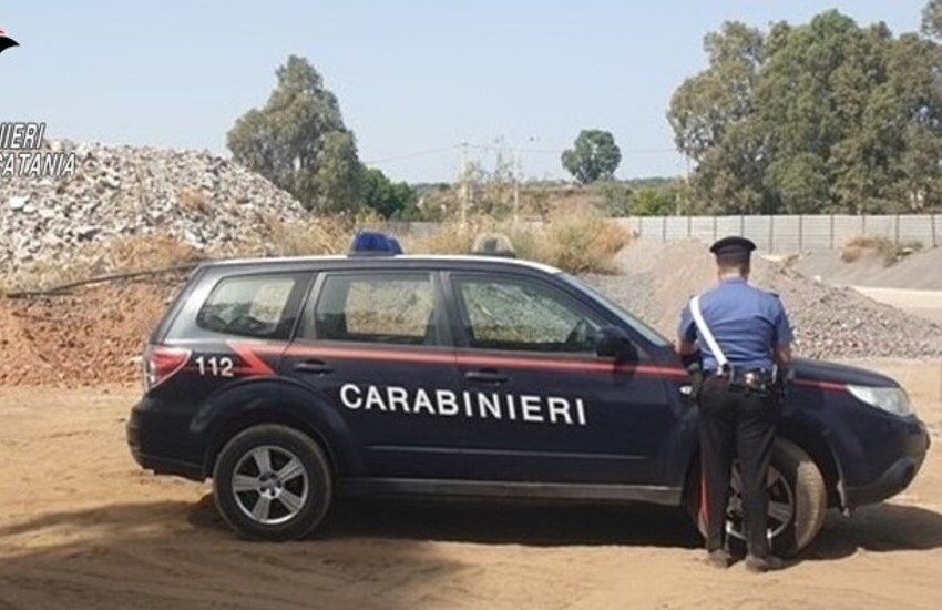 Belpasso, sequestrata una discarica abusiva in Via Mongibello: denunciati i soci