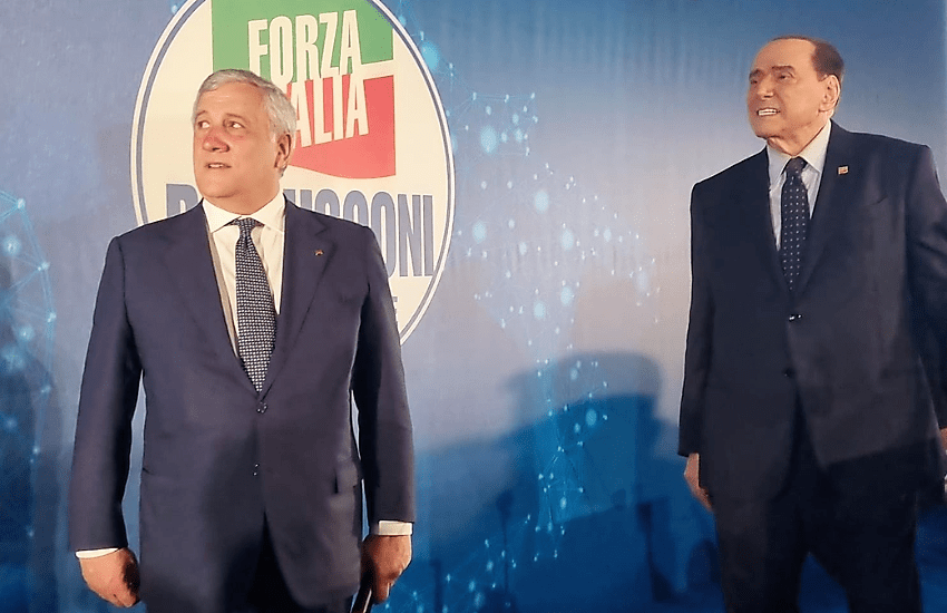 Tajani e il futuro del centrodestra: “Vedremo chi alzerà la coppa”