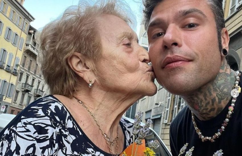 Che spavento per nonna Fedez: “Sei una roccia!”