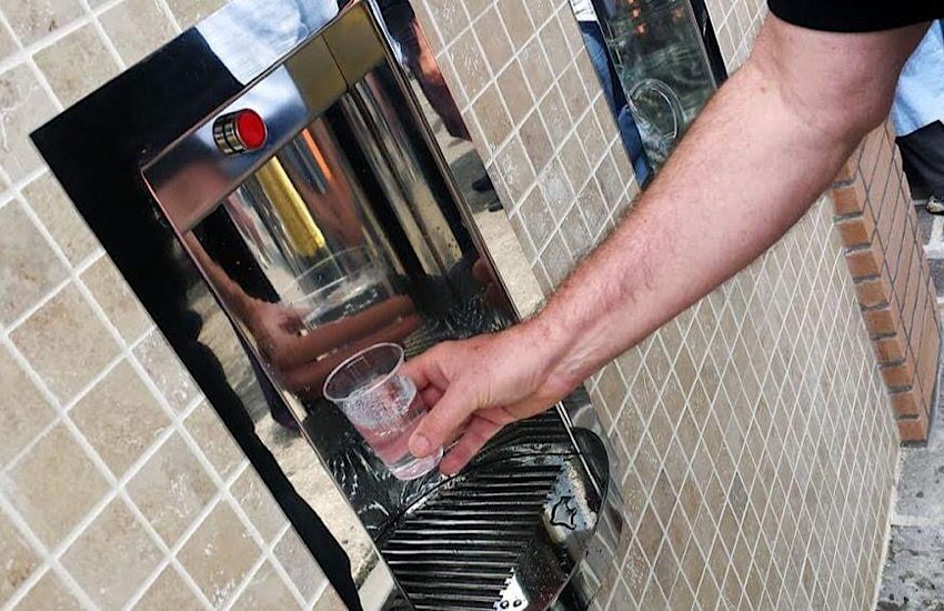 Nuove fontanelle d’acqua naturalizzata nei plessi della scuola media Guardi