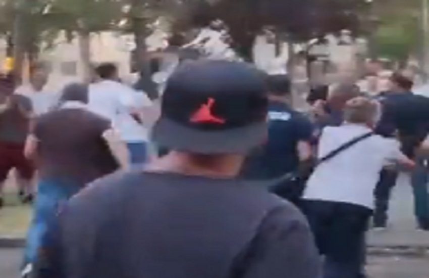 [VIDEO] Paura dopo Modena-Sassuolo, Berardi perde la testa e viene coinvolto in una rissa