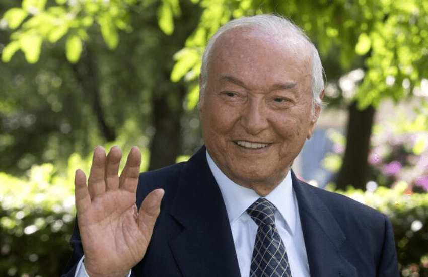 La pagella liceale di Piero Angela, voti bassi in matematica e in condotta