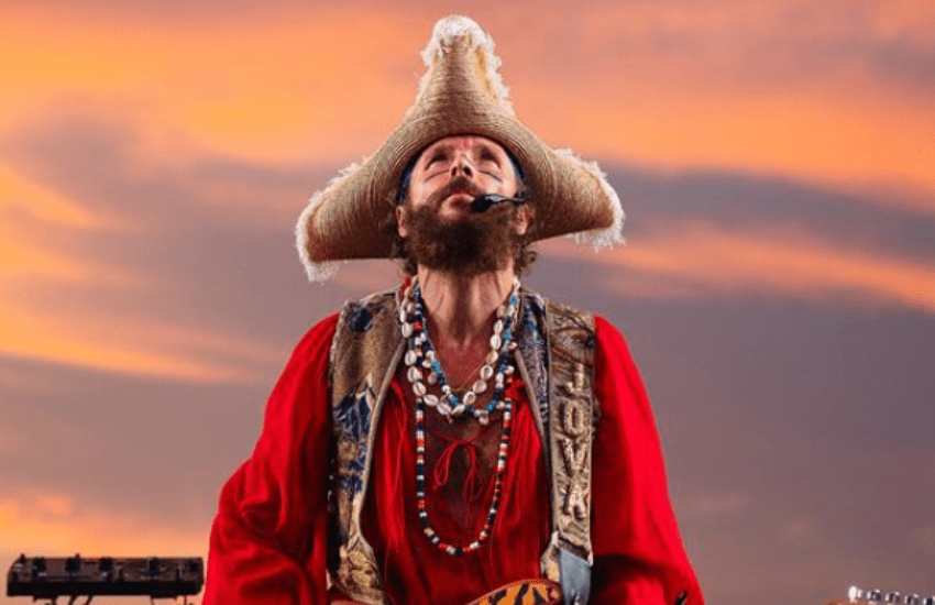 Il Jova Beach Party culla le tartarughe: nate  30 Caretta Caretta dopo il concerto di Jovanotti