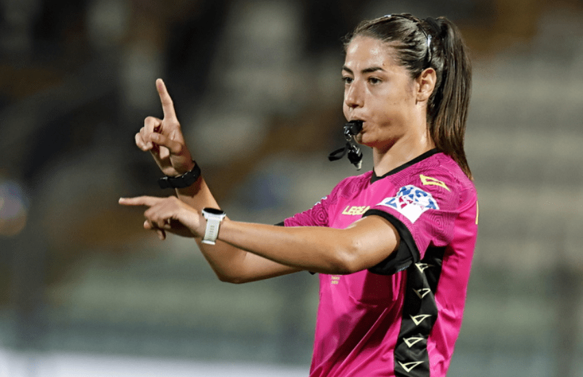 Storica svolta: in Italia la prima donna arbitro della Serie A di calcio