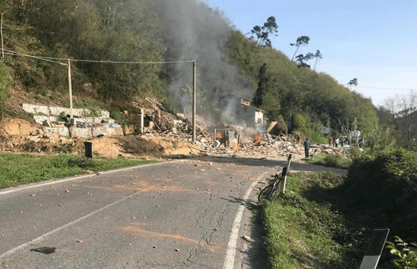Lucca, esplode palazzina: un morto, si cercano fra le macerie altri residenti