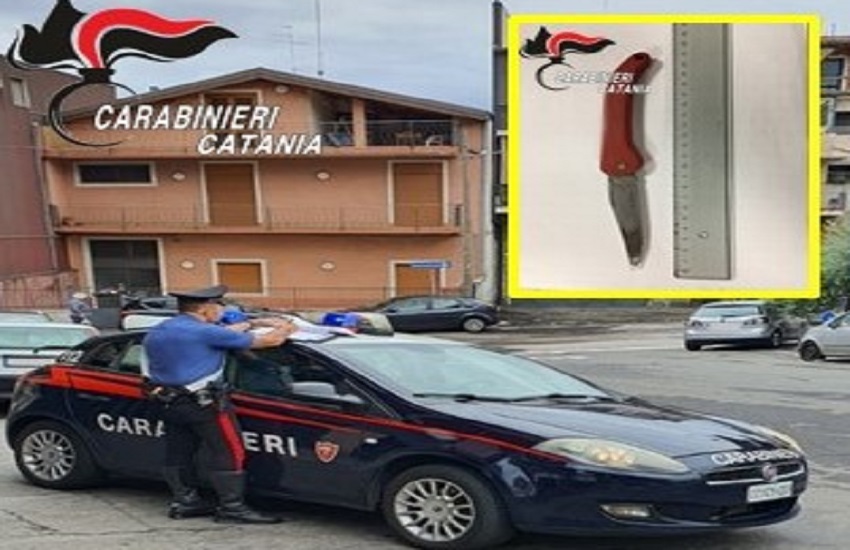 Minaccia un giovane con coltello per sottrargli il portafoglio: arrestato 31enne di Aci Catena