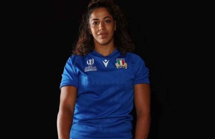 Follia della rugbista azzurra Sara Tounesi: morde l’avversaria in campo. Arriva la maxi-squalifica