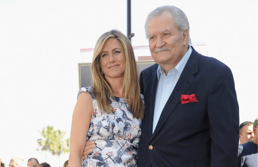 Jennifer Aniston: “Dolce papà, ti amerò fino alla fine dei tempi” (VIDEO)