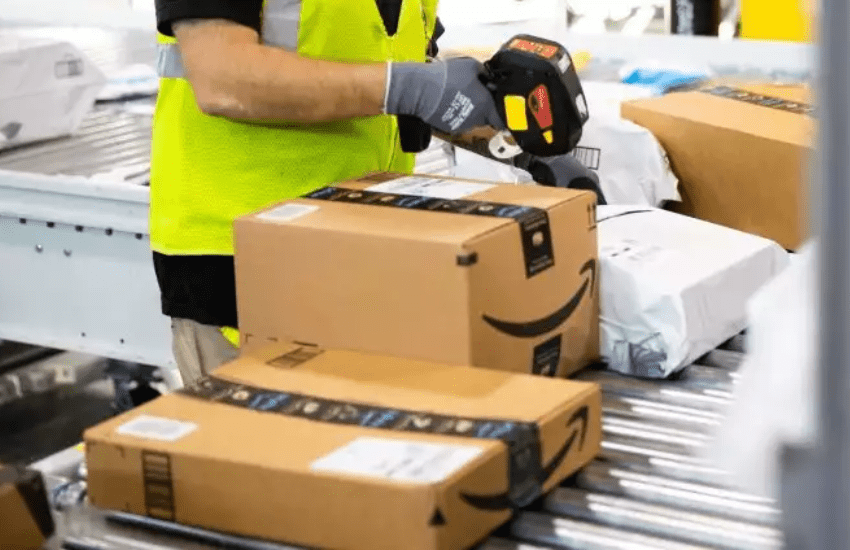 Amazon come Meta e altri colossi: pronti diecimila licenziamenti
