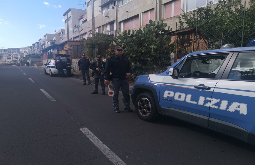 Polizia in giro tra Nesima e San Giovanni Galermo: denunciato falso demolitore di auto