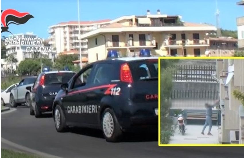 Catania, smantellata piazza di spaccio a conduzione familiare, 8 indagati [VIDEO]