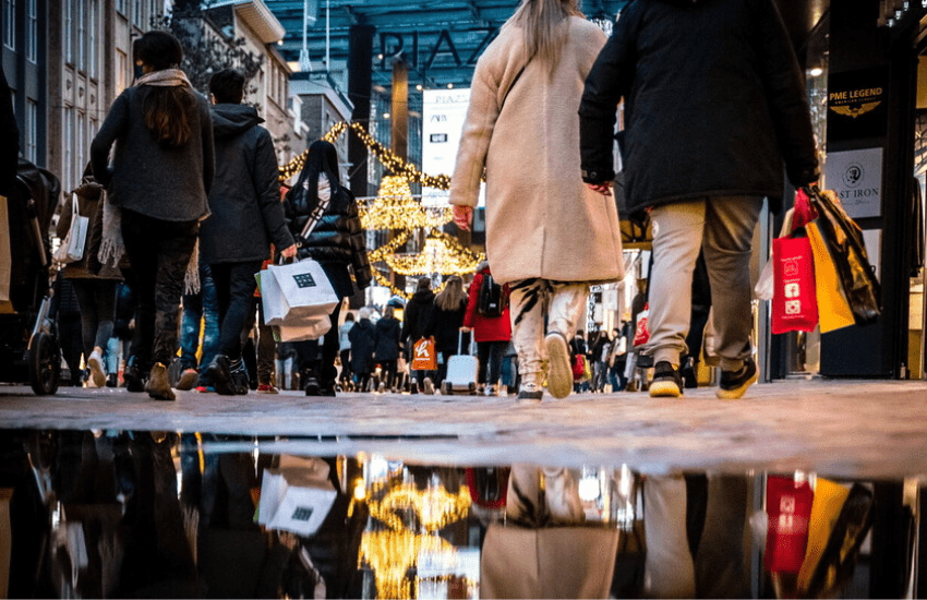 Natale, l’altra faccia della medaglia: 1 italiano su 3 soffre disagi