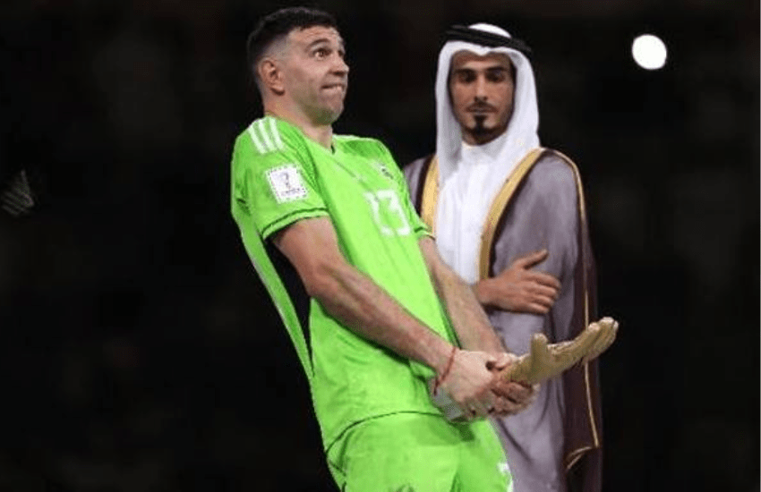 Emiliano Martinez: “Vi spiego il mio gestaccio”