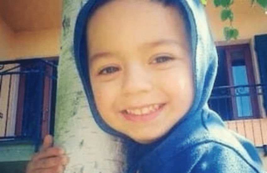 Pistoia, rubano l’urna con le ceneri di un bimbo e i suoi giocattoli: l’appello dei genitori non cade nel vuoto